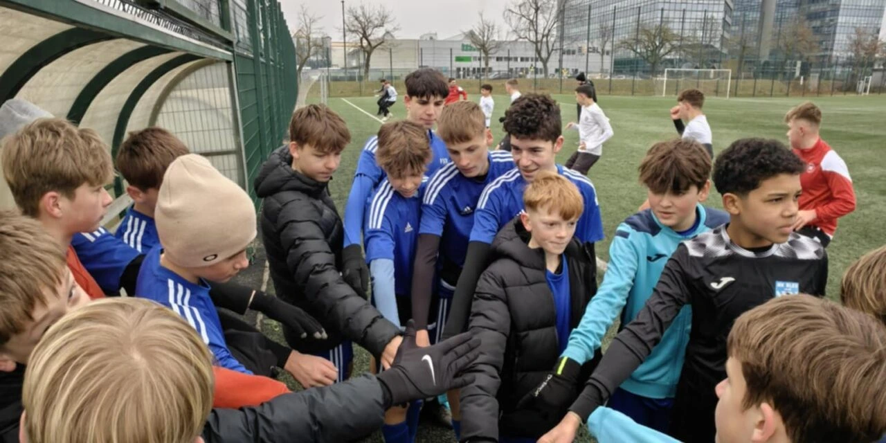 U15 Modri z dominantno predstavo do zmage