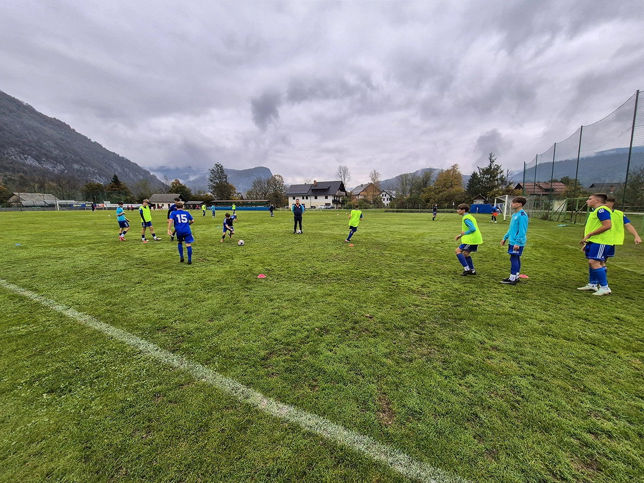 U15 s porazom proti Lescam in vidnim napredkom v igri